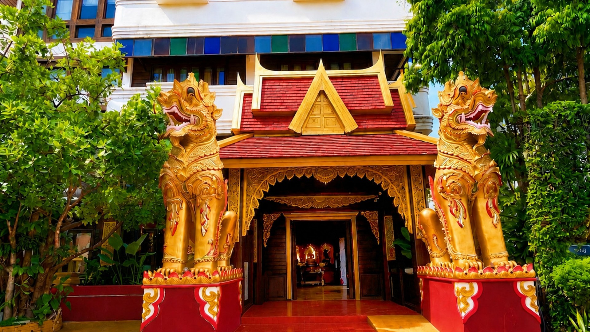 Singha Montra