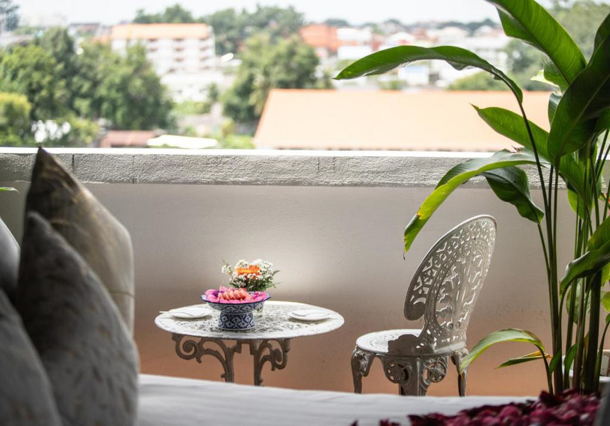 Montra Sky Roof Masterpiece Suite