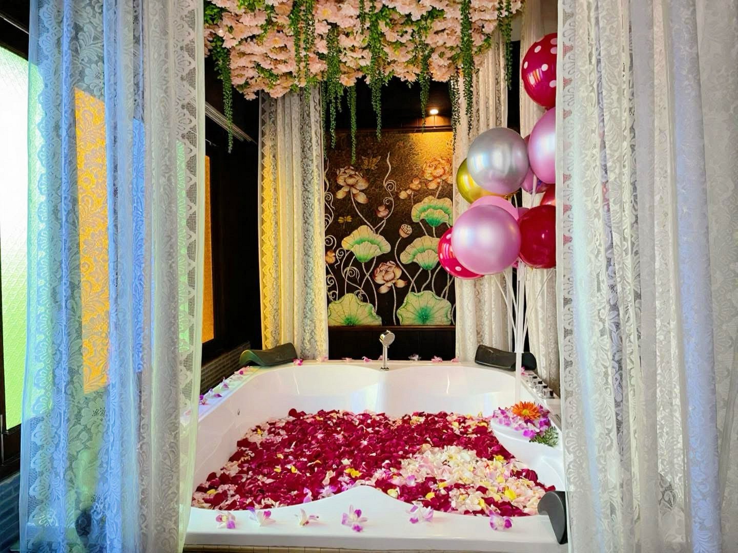 Honeymoon Lanna