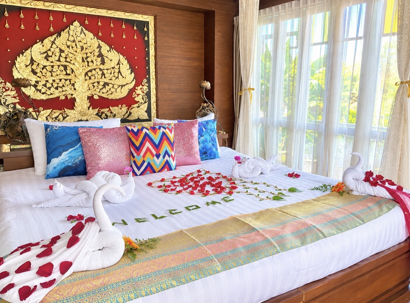 Honeymoon Nakara Suite